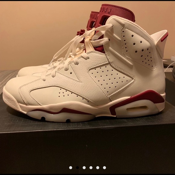 Air Jordan Retro 6 - Picture 2 of 7